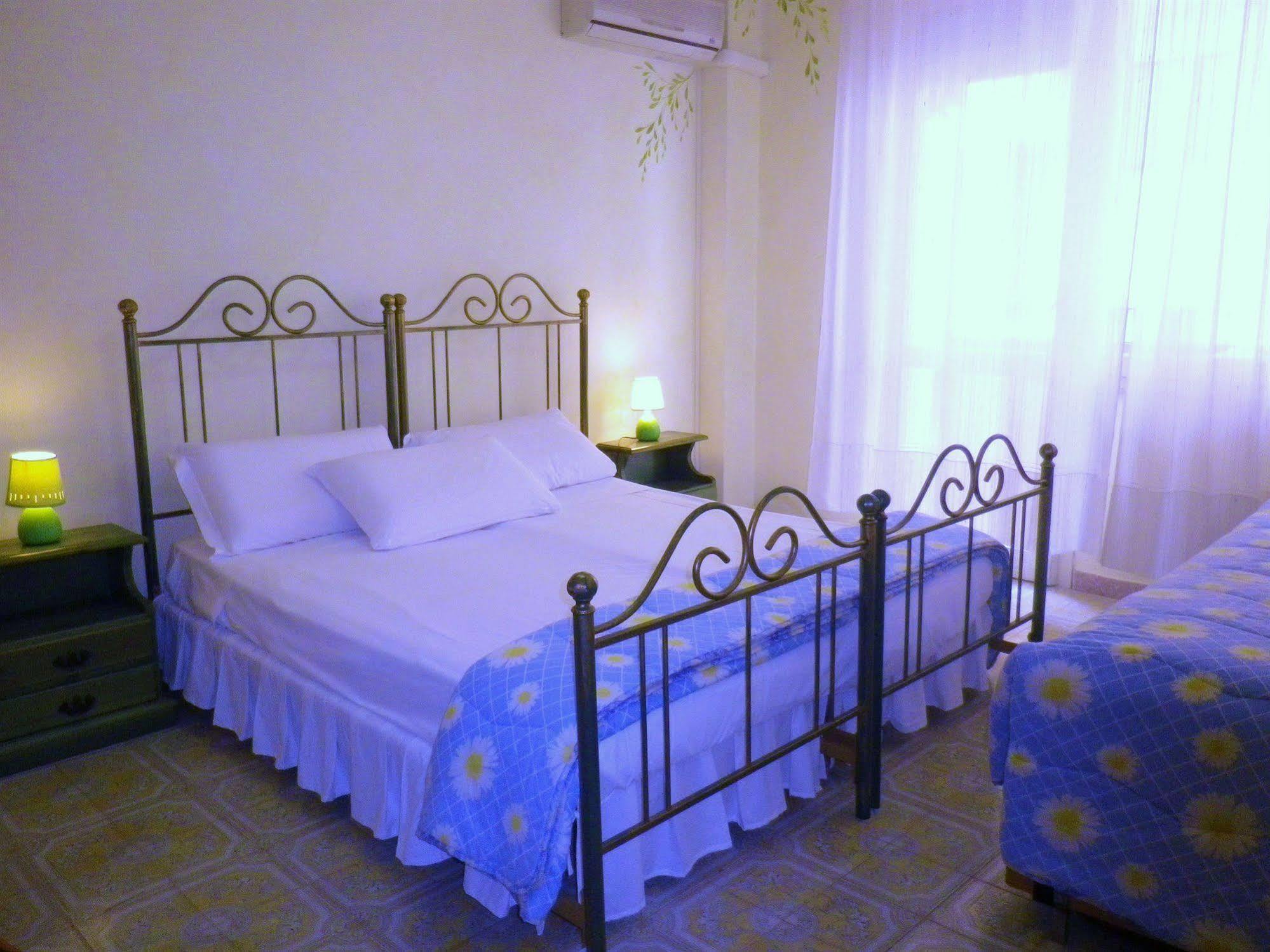Elisart Guest House Alguer Exterior foto